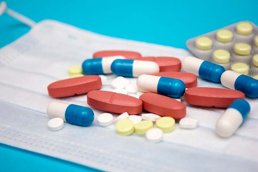 El alcohol afecta negativamente la acción de los antibióticos