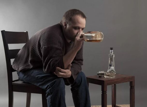 hombre alcohólico